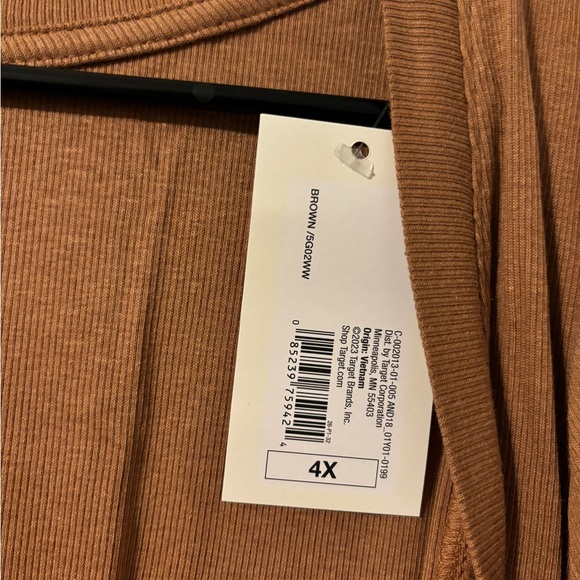 Nwt brown ribbed scoop neck tee 4x - Picture 4 of 6